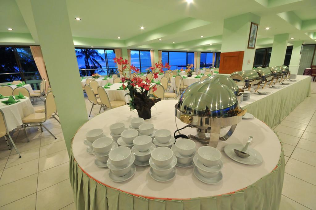 Grand Sea View Beach Resotel Lipa Noi Esterno foto