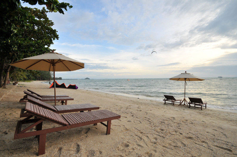 Grand Sea View Beach Resotel Lipa Noi Esterno foto