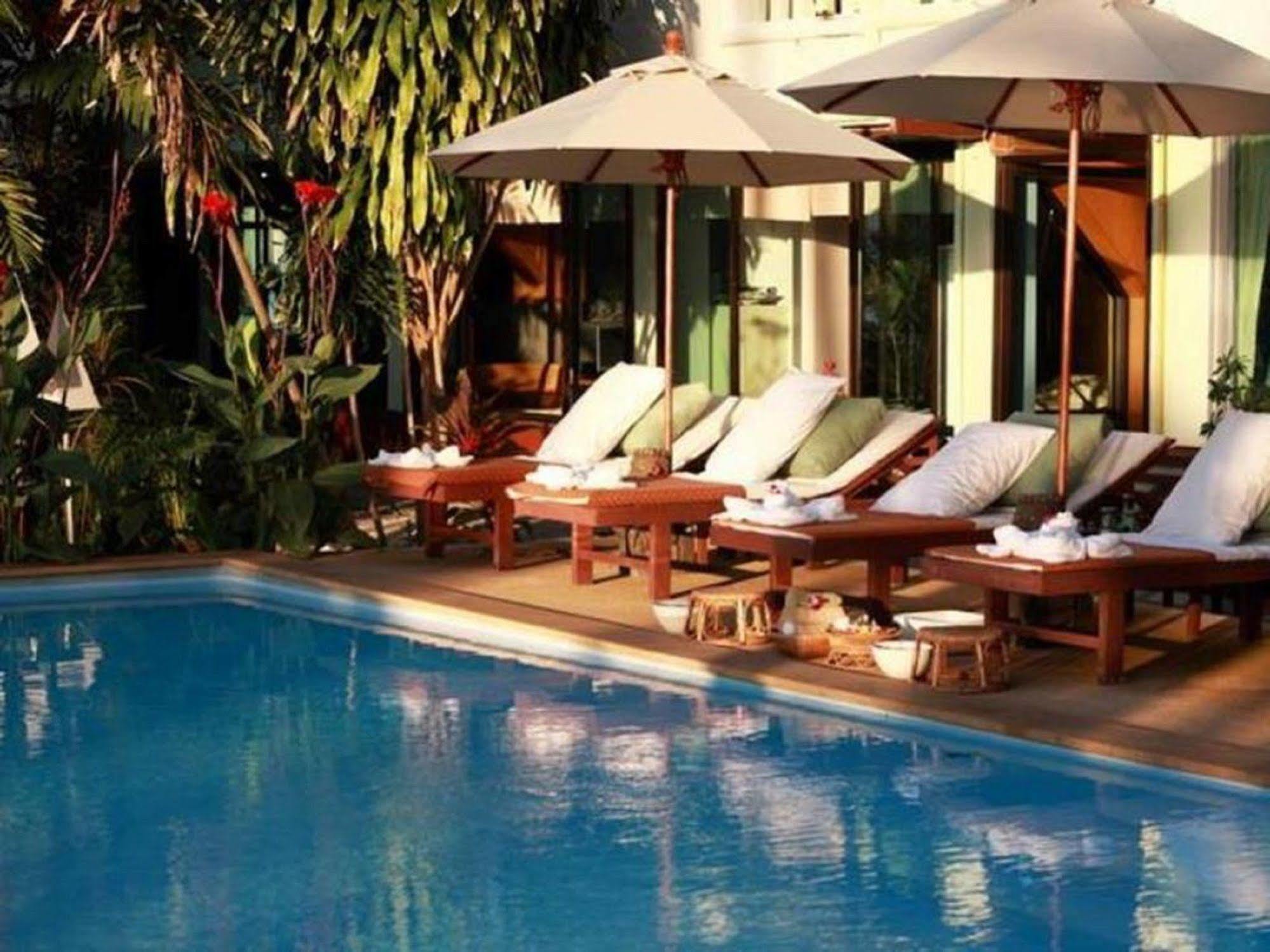 Grand Sea View Beach Resotel Lipa Noi Esterno foto