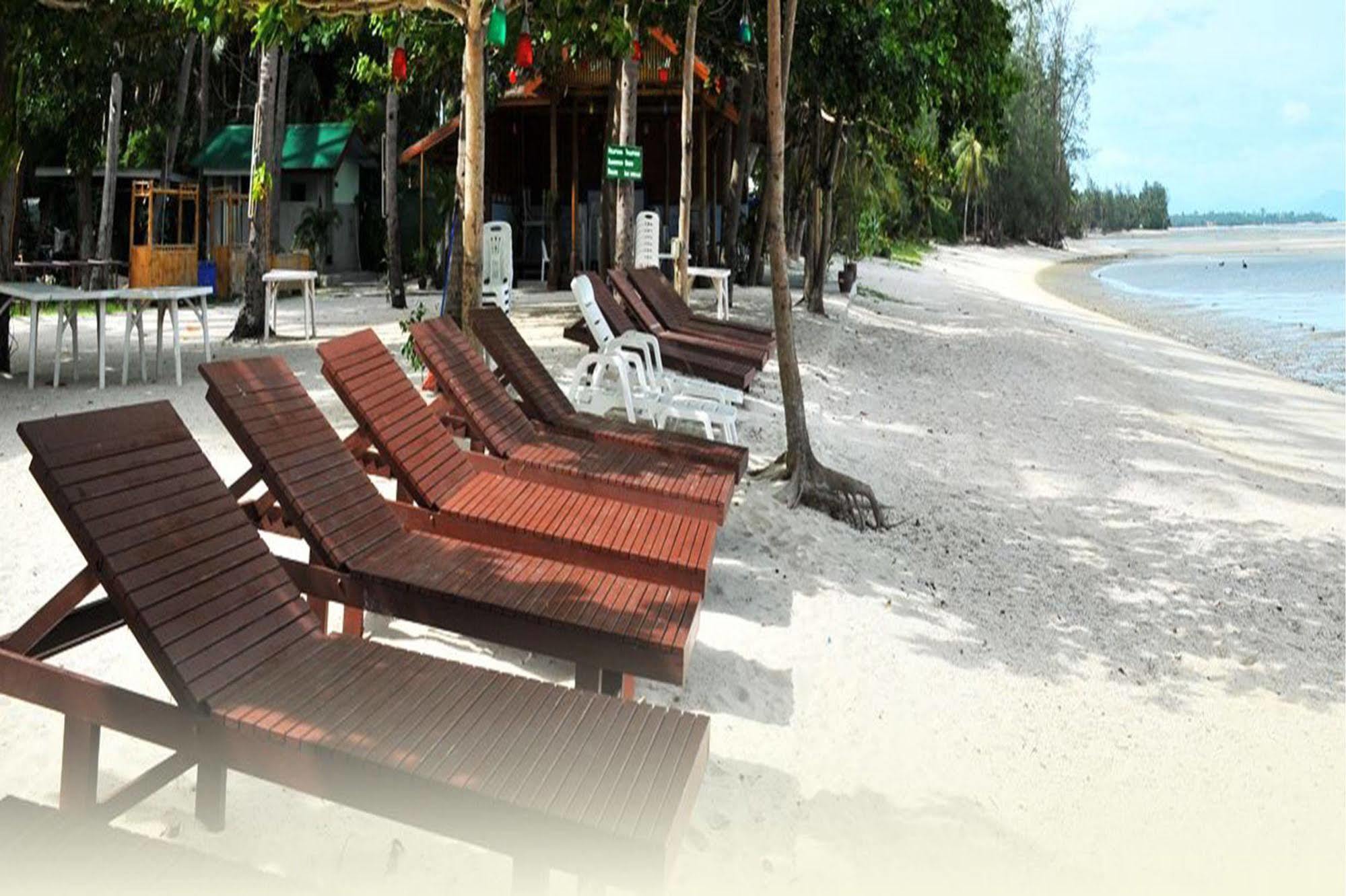 Grand Sea View Beach Resotel Lipa Noi Esterno foto